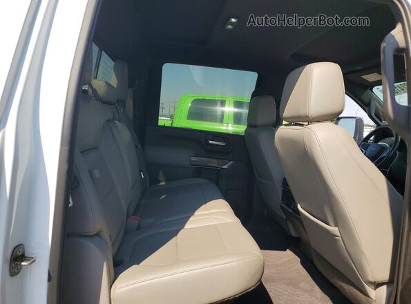 1GC4YPEY5LF105507 2020 CHEVROLET SILVERADO White Vista de los asientos traseros