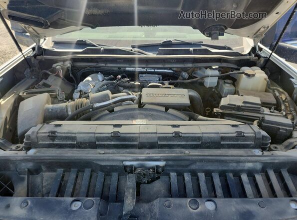 1GC4YPEY7MF117739 2021 CHEVROLET SILVERADO Silver Widok wnętrza z tyłu