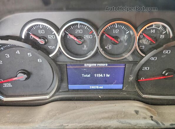 1GC5YNE71NF325035 2022 CHEVROLET SILVERADO White Սարքավորումների վահանակի տեսք