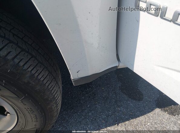 1GCGSBEA3J1247840 2018 CHEVROLET COLORADO White ხელსაწყოთა პანელის ხედი