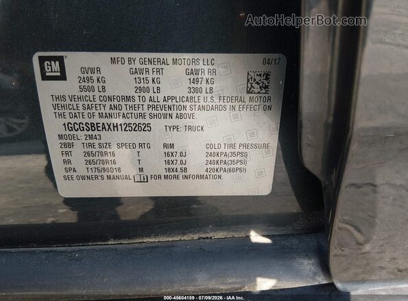 1GCGSBEAXH1252625 2017 CHEVROLET COLORADO Blue Engine compartment view