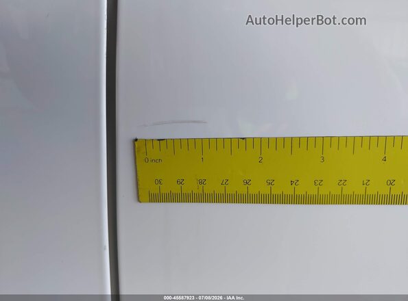 1GCGSBEAXJ1269057 2018 CHEVROLET COLORADO White Вид спереду