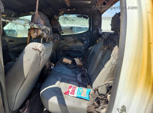 1GCGSBEAXN1134523 2022 CHEVROLET COLORADO Белый Вид задних сидений