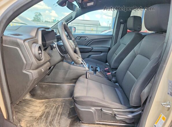 1GCGSBEC7P1165989 2023 CHEVROLET COLORADO Brown Widok wnętrza z przodu
