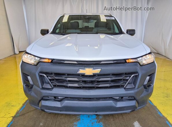 1GCGSBEC9R1134973 2024 CHEVROLET COLORADO White Widok z przodu