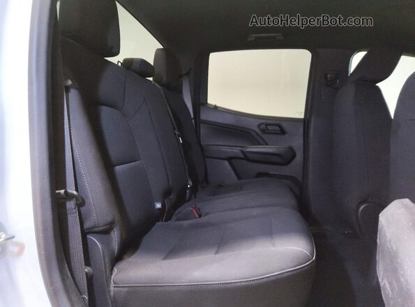 1GCGSBEC9R1134973 2024 CHEVROLET COLORADO White Widok tylnych siedzeń