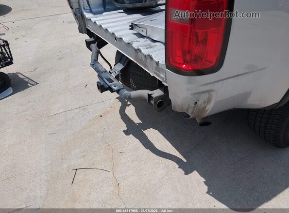 1GCGSCE38G1304257 2016 CHEVROLET COLORADO Silver Вид спереду