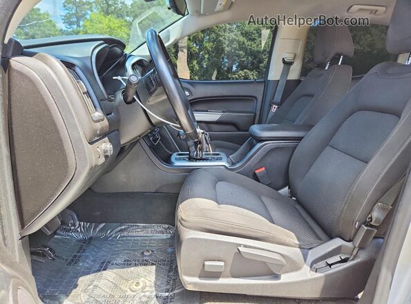 1GCGSCEA4G1347556 2016 CHEVROLET COLORADO Silver Вид салону спереду