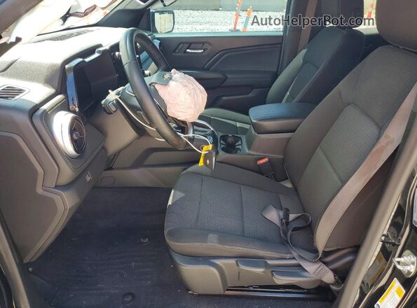 1GCGSCEC5R1115178 2024 CHEVROLET COLORADO Black Вид салону спереду