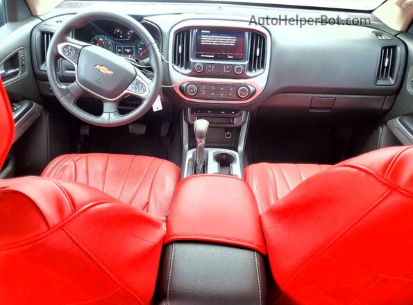 1GCGSCEN7N1322019 2022 CHEVROLET COLORADO Белый Вид панели приборов