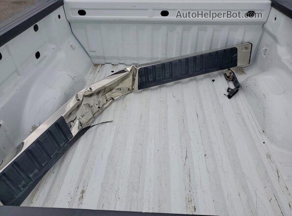 1GCGSCEN7N1322019 2022 CHEVROLET COLORADO Белый Вид подкапотного пространства