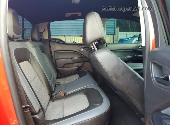 1GCGSDEN9L1104134 2020 CHEVROLET COLORADO Красный Вид задних сидений