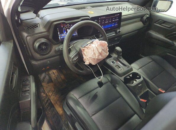 1GCGTBEC4P1161900 2023 CHEVROLET COLORADO White Dashboard view
