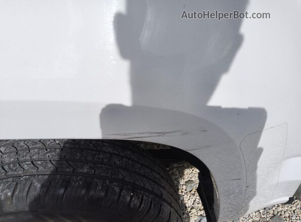1GCGTBEN0K1308238 2019 CHEVROLET COLORADO White 