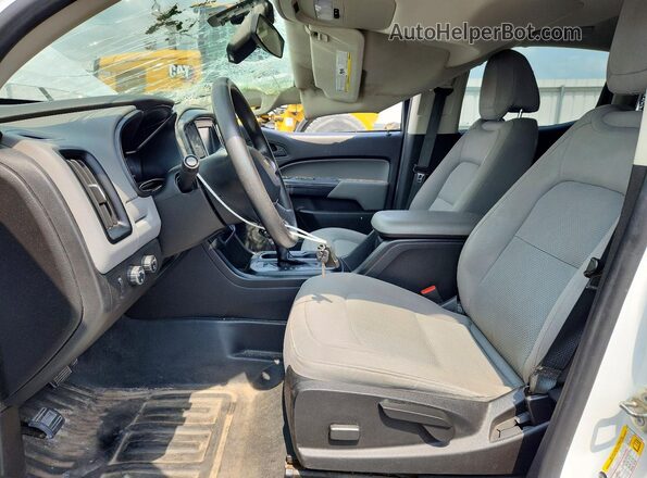 1GCGTBEN6J1151667 2018 CHEVROLET COLORADO White Вид салону спереду