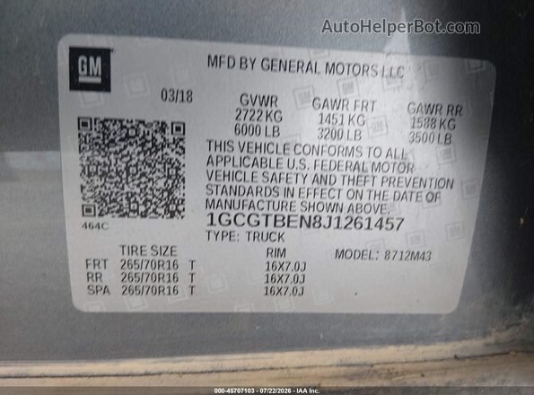 1GCGTBEN8J1261457 2018 CHEVROLET COLORADO Gray Vista del compartimento del motor