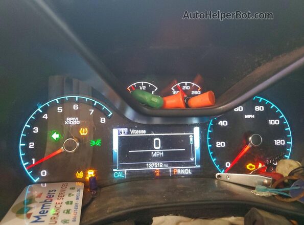 1GCGTCEN3J1123931 2018 CHEVROLET COLORADO Red Սարքավորումների վահանակի տեսք