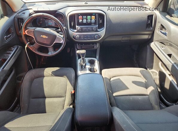 1GCGTCEN9J1294795 2018 CHEVROLET COLORADO Серебряный Вид панели приборов