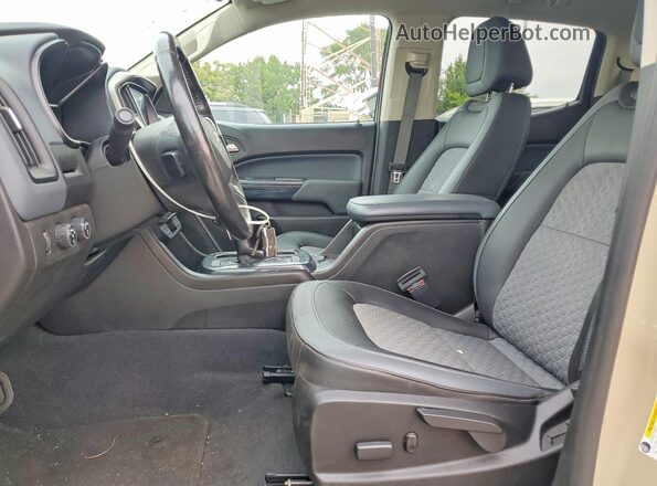 1GCGTDEN0M1218070 2021 CHEVROLET COLORADO Tan წინა სალონის ხედი
