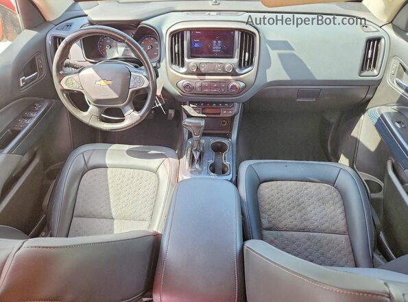 1GCGTDEN3M1205944 2021 CHEVROLET COLORADO Оранжевый Вид панели приборов