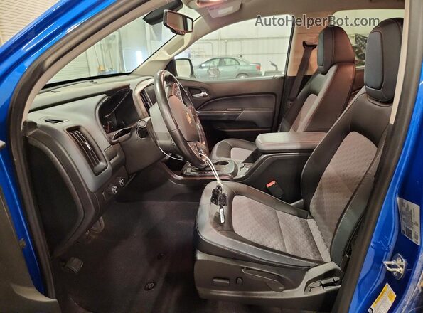 1GCGTDEN5N1243354 2022 CHEVROLET COLORADO Blue წინა სალონის ხედი