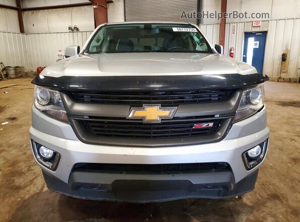 1GCGTDEN6H1147317 2017 CHEVROLET COLORADO Silver Widok z przodu