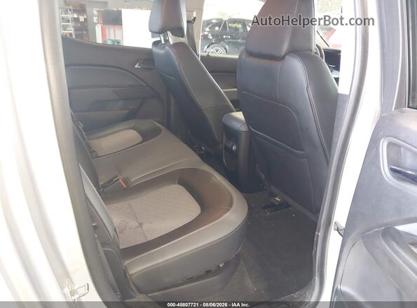 1GCGTDEN8J1242810 2018 CHEVROLET COLORADO Silver Вид наклейки з VIN-кодом