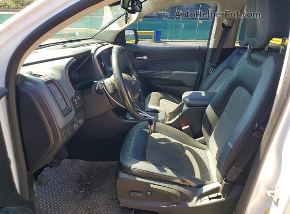 1GCGTDEN9J1309575 2018 CHEVROLET COLORADO White Front interior view