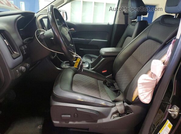 1GCGTDENXH1176948 2017 CHEVROLET COLORADO Black წინა სალონის ხედი