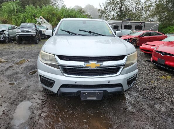 1GCHSBEAXJ1180237 2018 CHEVROLET COLORADO Silver VIN կոդի պիտակի տեսք