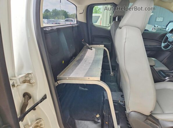 1GCHSBEAXK1148700 2019 CHEVROLET COLORADO White Вид задніх сидінь