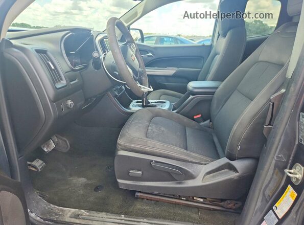 1GCHSCEA8H1289893 2017 CHEVROLET COLORADO Charcoal Vista interior delantera