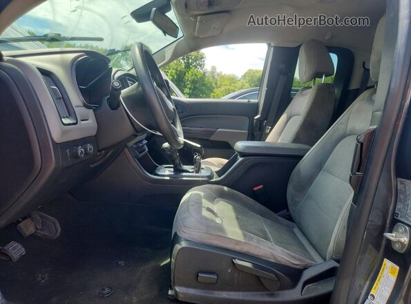 1GCHTBEA9G1371041 2016 CHEVROLET COLORADO Черный Вид салона спереди