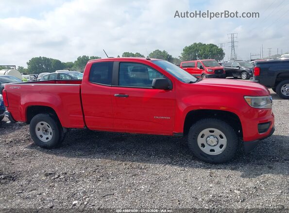 1GCHTBEAXH1222235 2017 CHEVROLET COLORADO Красный Вид задней части салона