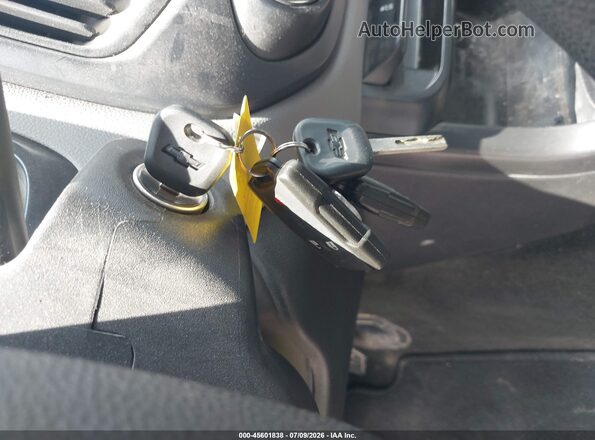 1GCHTBEAXH1222235 2017 CHEVROLET COLORADO Красный Вид панели приборов
