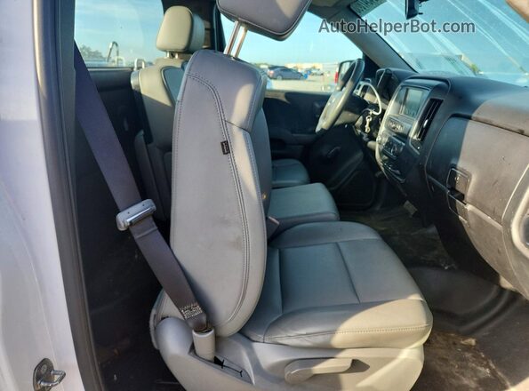 1GCNCNEH2JZ276525 2018 CHEVROLET SILVERADO White უკანა სავარძლების ხედი