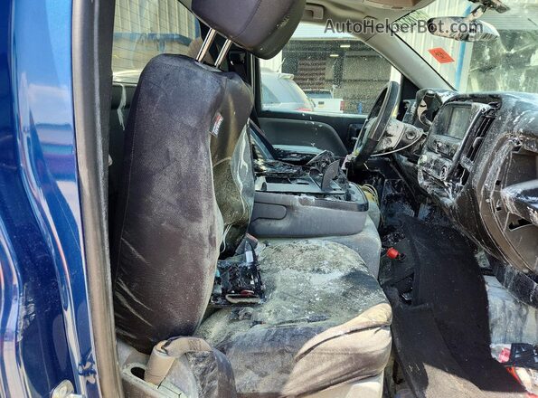 1GCNKNEC2JZ209527 2018 CHEVROLET SILVERADO Blue Widok tylnych siedzeń