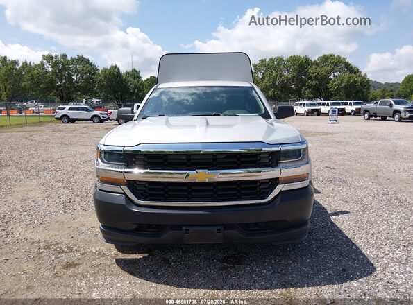 1GCNKNEH3GZ270034 2016 CHEVROLET SILVERADO Silver Вид спереду