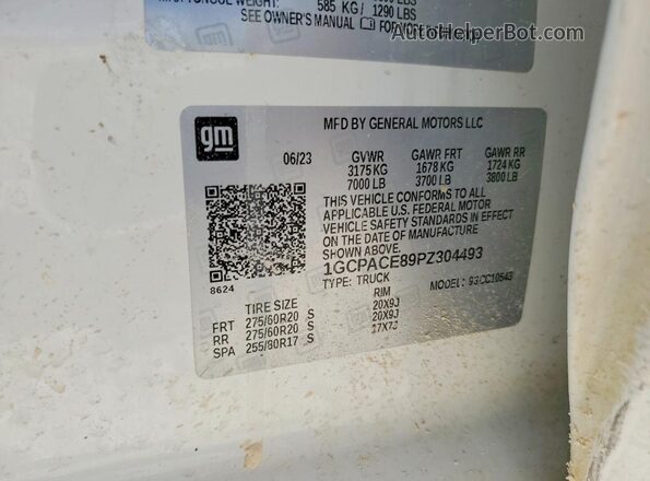 1GCPACE89PZ304493 2023 CHEVROLET SILVERADO White VIN კოდის სტიკერის ხედი