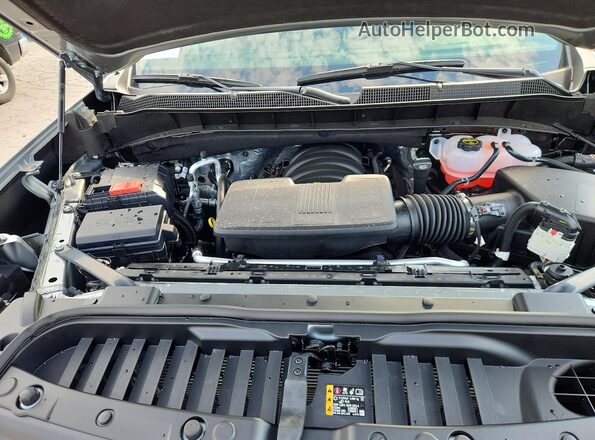 1GCPACED2TZ350481 2026 CHEVROLET SILVERADO Silver Widok wnętrza z tyłu