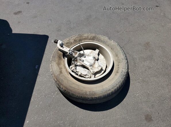 1GCPACEK8RZ170073 2024 CHEVROLET SILVERADO White ძრავის განყოფილების ხედი