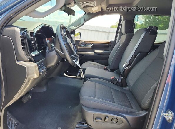 1GCPDKEK2RZ184570 2024 CHEVROLET SILVERADO Blue Вид салону спереду