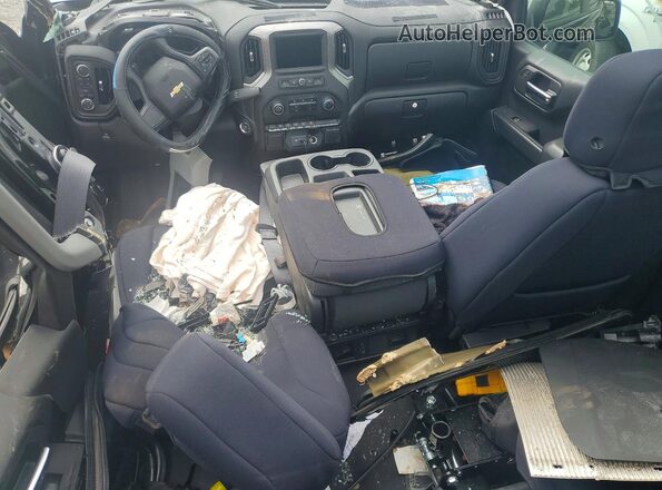 1GCPKBEK6TZ125566 2026 CHEVROLET SILVERADO Черный Вид панели приборов