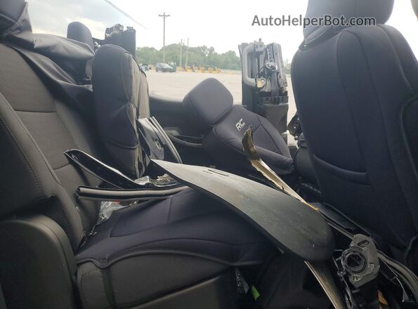1GCPKBEK6TZ125566 2026 CHEVROLET SILVERADO Черный Вид задних сидений