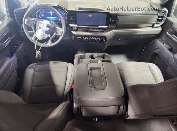 1GCPKDEK9TZ270970 2026 CHEVROLET SILVERADO Black Vista del salpicadero