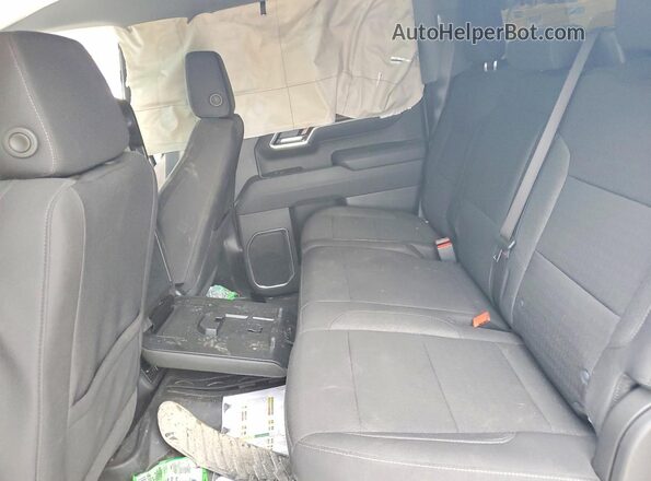 1GCPKWEK0TZ217876 2026 CHEVROLET SILVERADO Белый Вид задних сидений