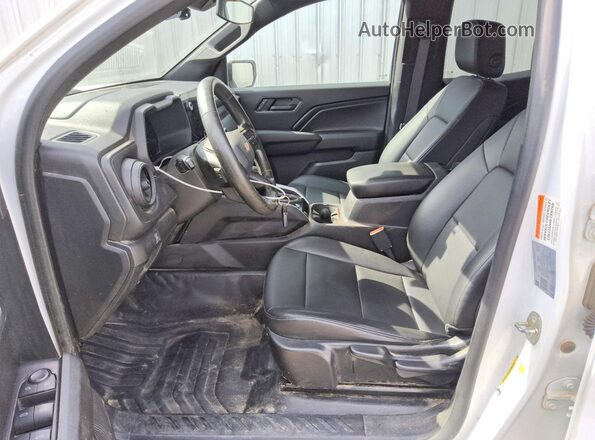 1GCPSBEK4P1124100 2023 CHEVROLET COLORADO Белый Вид салона спереди