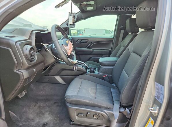 1GCPSBEK4T1120770 2026 CHEVROLET COLORADO Gray Սալոնի դիմացի տեսք