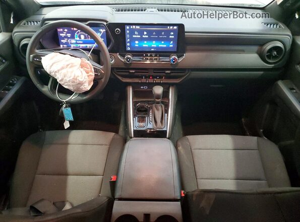 1GCPSBEK6S1166468 2025 CHEVROLET COLORADO Gray Առջևի վահանակի տեսք