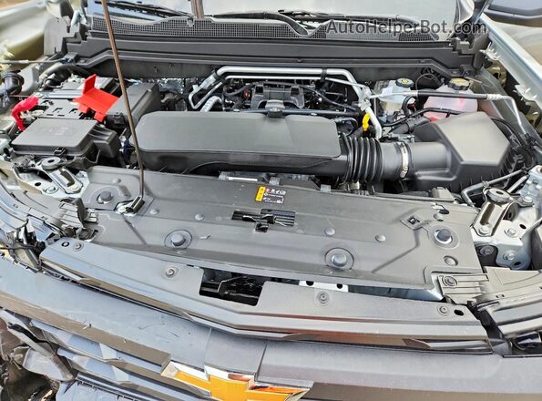 1GCPSBEK6T1236150 2026 CHEVROLET COLORADO Серебряный Вид задней части салона